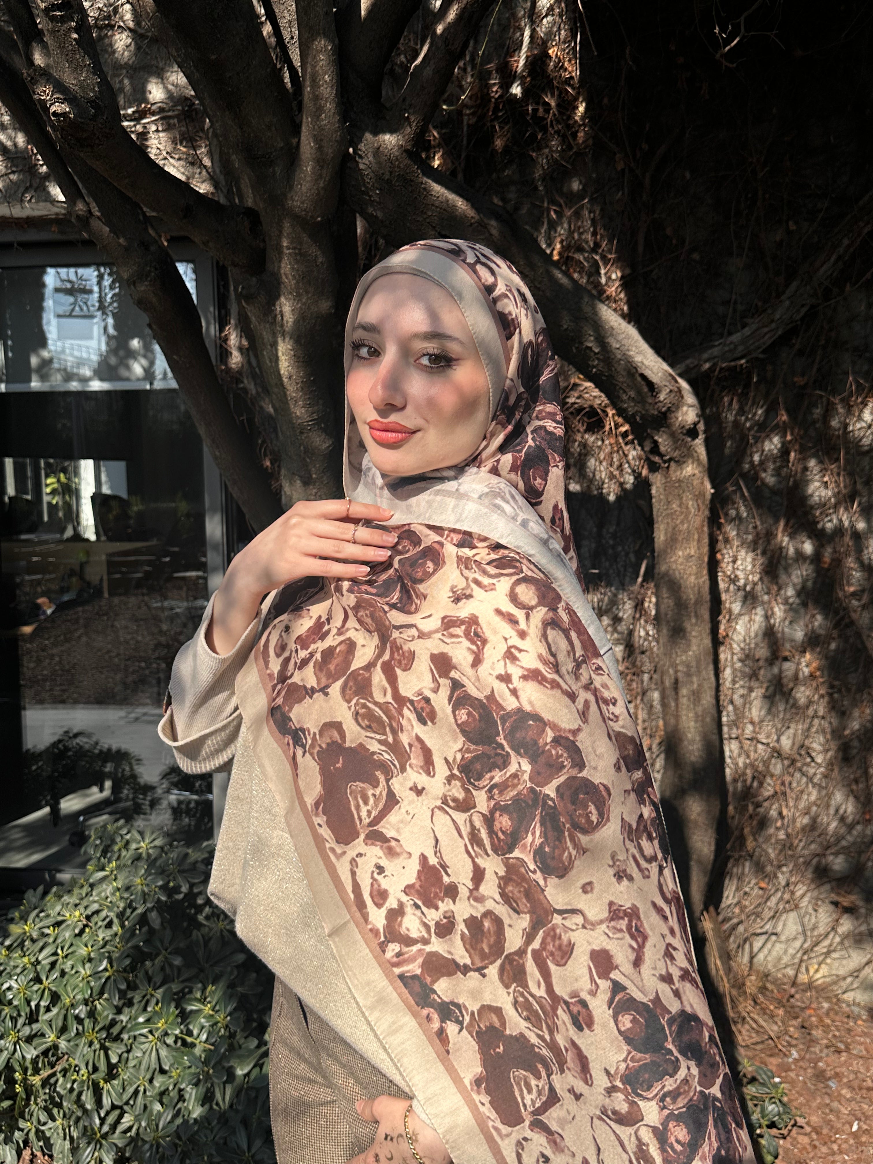 Gül Desenli Şal – Bej
