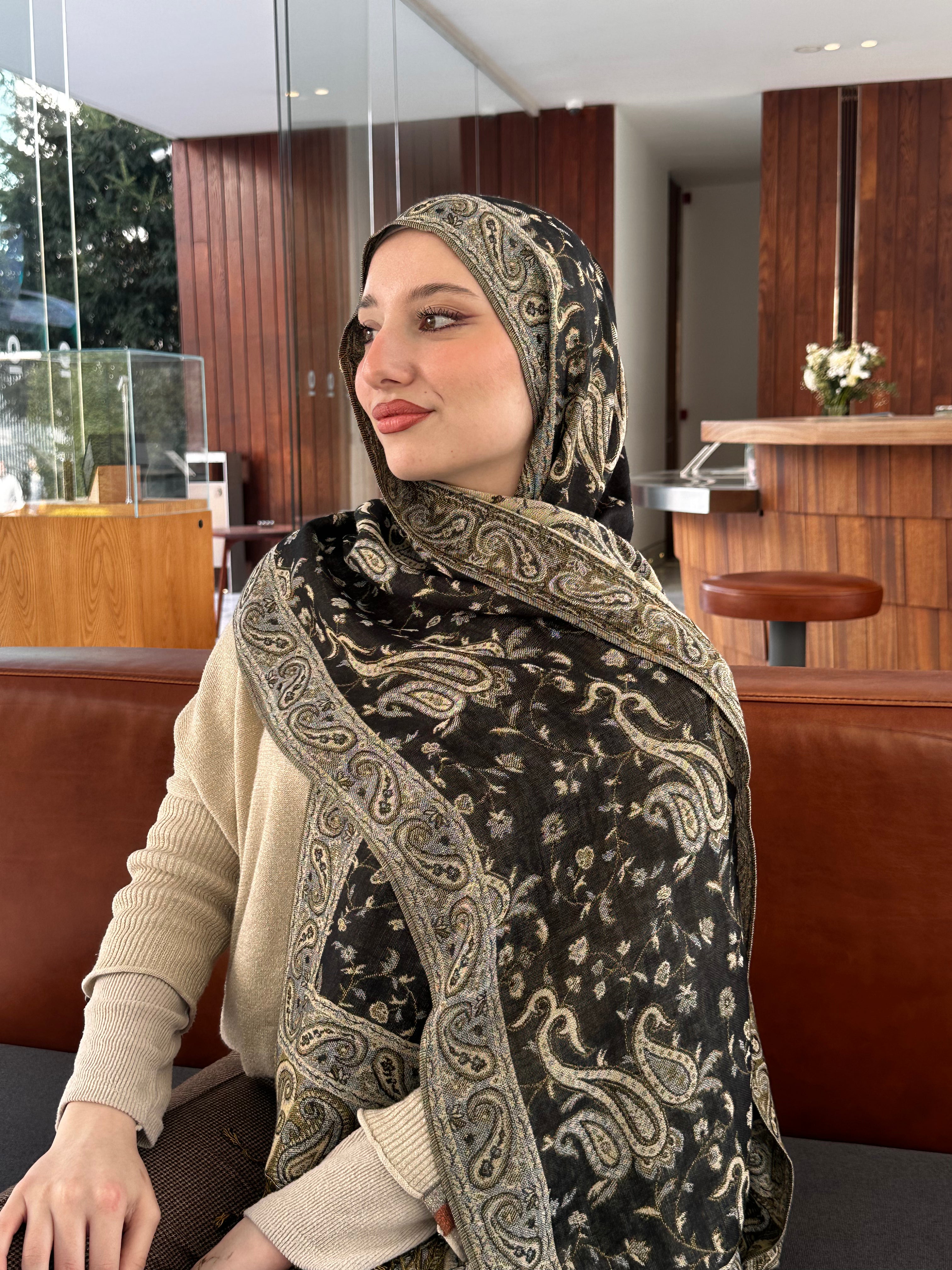 Kaşmir Desenli Şal – Siyah